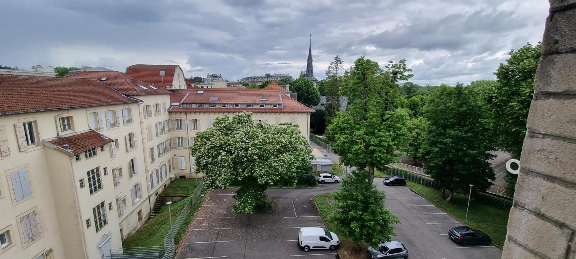 Vittel Studio Neuf Pour Cure Ou Longue Duree Exteriör bild